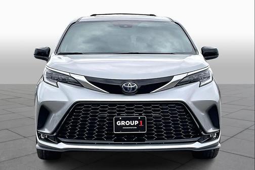 2023 Toyota Sienna XSE 7 Passenger