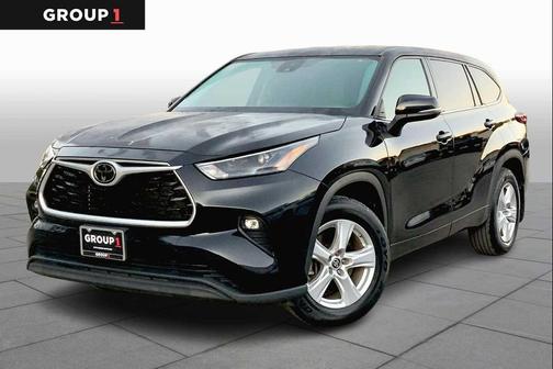 2022 Toyota Highlander LE