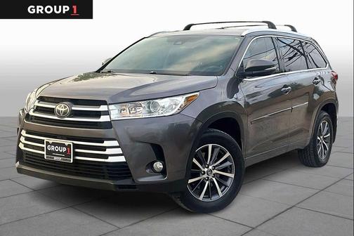 Predawn Gray Mica 2017 Toyota Highlander XLE