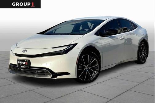 2025 Toyota Prius XLE