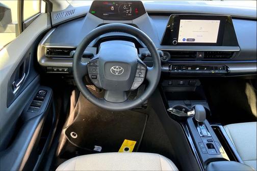 2025 Toyota Prius XLE