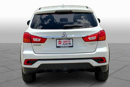 2018 Mitsubishi Outlander Sport ES