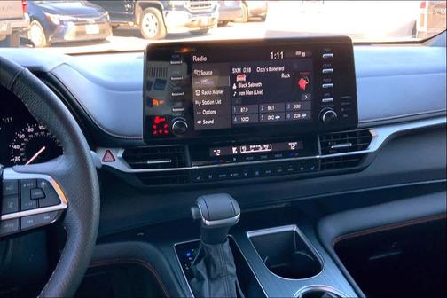 2024 Toyota Sienna XSE 7 Passenger