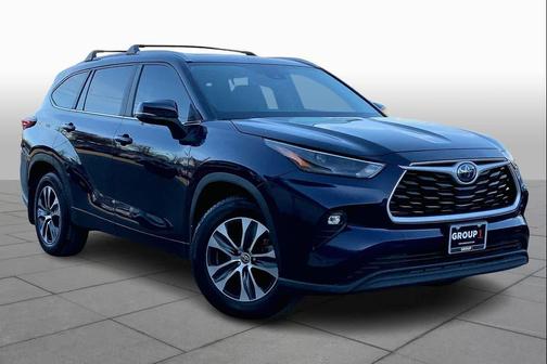 2023 Toyota Highlander Hybrid XLE