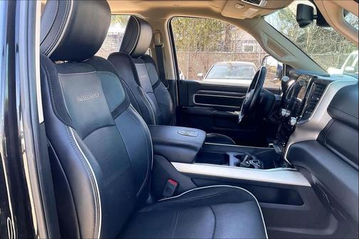 2021 RAM 2500 Laramie Crew Cab 4x4 6'4' Box