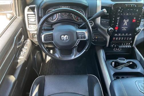 2021 RAM 2500 Laramie Crew Cab 4x4 6'4' Box