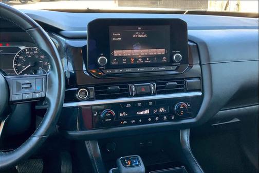 2022 Nissan Pathfinder SV 2WD