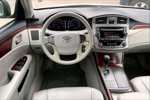 2012 Toyota Avalon Limited