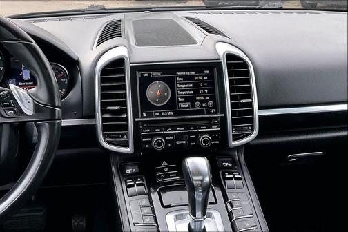 2011 Porsche Cayenne Cayenne