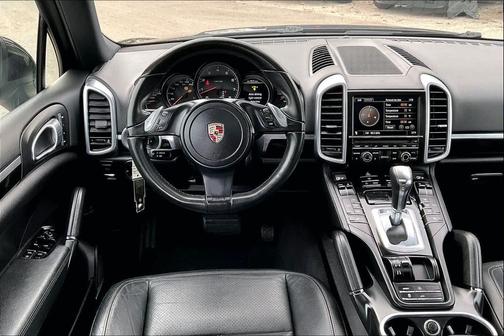 2011 Porsche Cayenne Cayenne