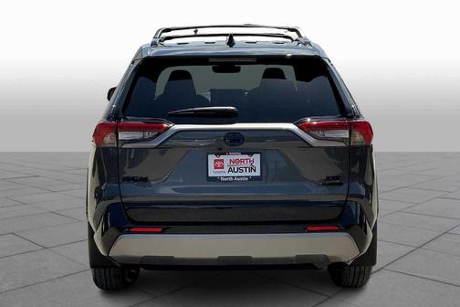 2024 Toyota RAV4 Hybrid XSE