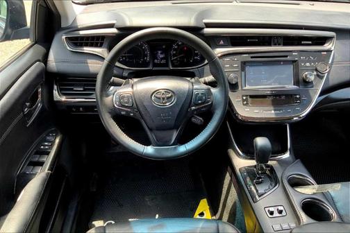 2018 Toyota Avalon XLE