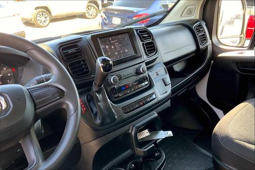 2024 RAM ProMaster 2500 Tradesman