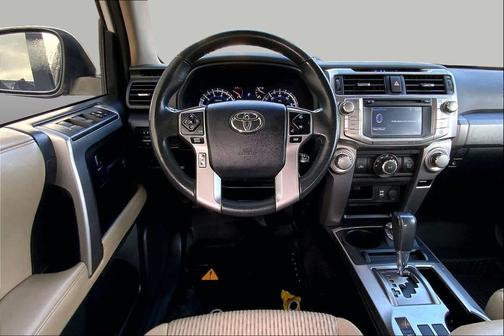 Super White 2018 Toyota 4Runner SR5