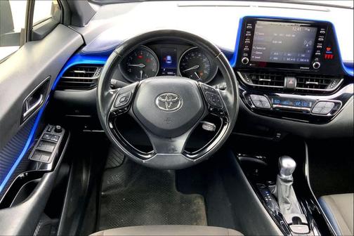 2021 Toyota C-HR XLE
