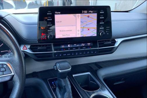 2021 Toyota Sienna Limited 7-Passenger