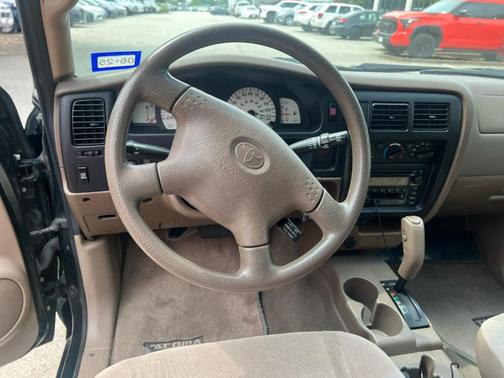 2004 Toyota Tacoma PreRunner Double Cab