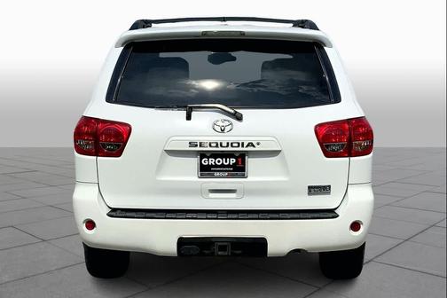 2014 Toyota Sequoia SR5