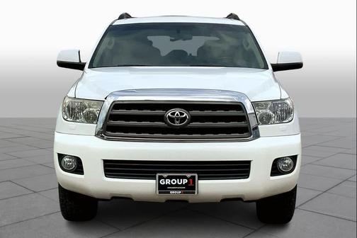 2014 Toyota Sequoia SR5