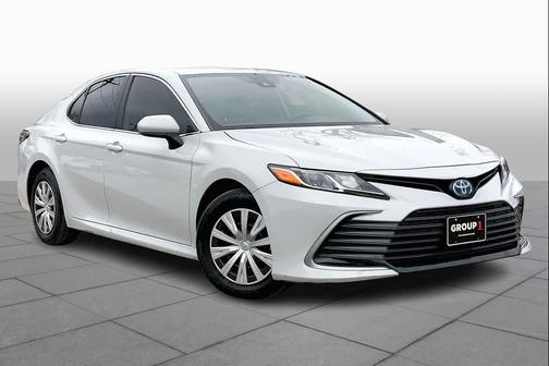 2024 Toyota Camry Hybrid LE