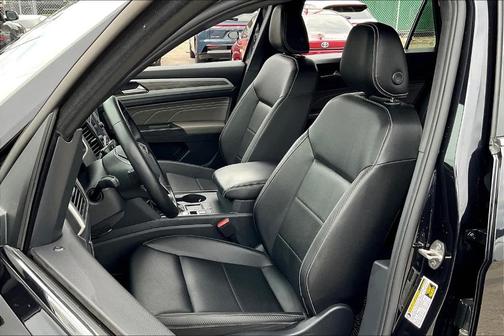 2023 Volkswagen Atlas Cross Sport 2.0T SE