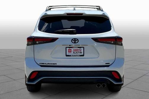 2024 Toyota Highlander XSE