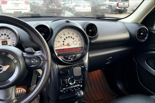 2014 MINI Paceman Cooper S