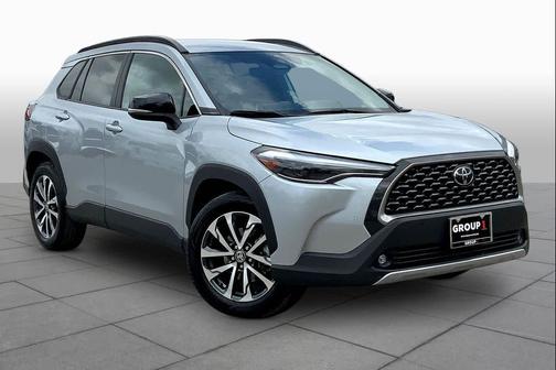 2025 Toyota Corolla Cross XLE