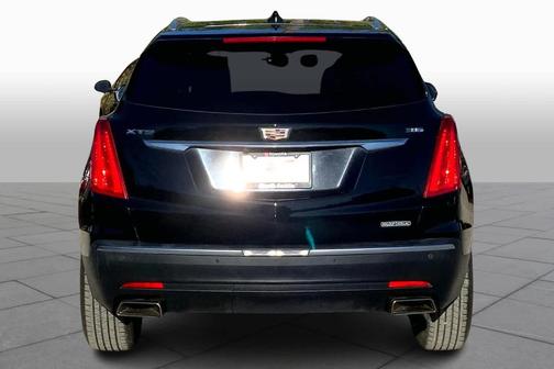 2017 Cadillac XT5 Base
