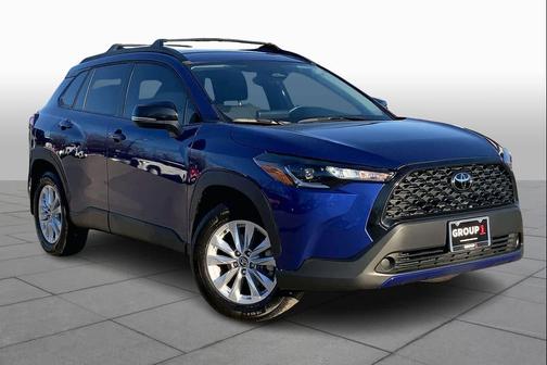 2025 Toyota Corolla Cross LE
