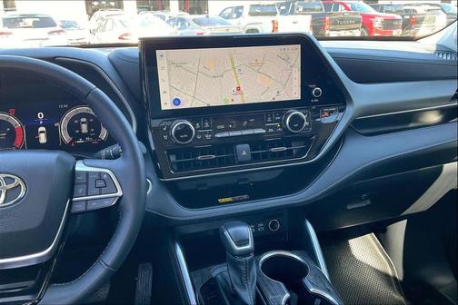 2025 Toyota Highlander Limited