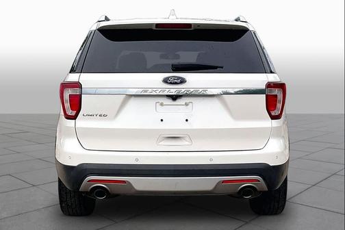 White Platinum Metallic Tri-Coat 2016 Ford Explorer Limited