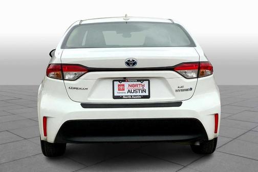 2024 Toyota Corolla Hybrid LE