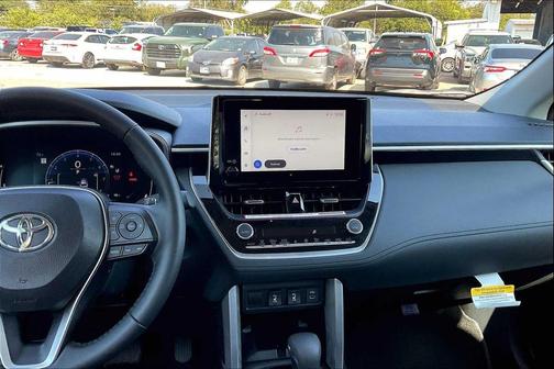 2024 Toyota Corolla Cross XLE
