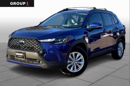 2024 Toyota Corolla Cross LE