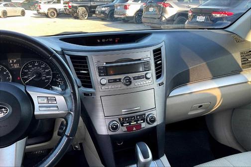 2011 Subaru Outback 2.5i Premium