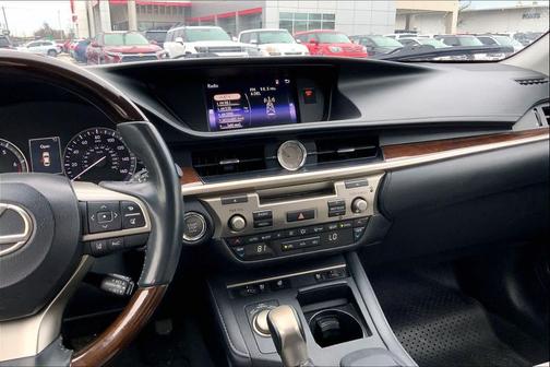 2017 Lexus ES 350 Base