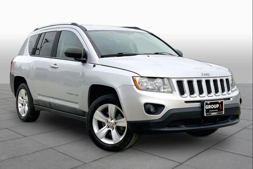 Bright Silver Metallic Clearcoat 2012 Jeep Compass Sport
