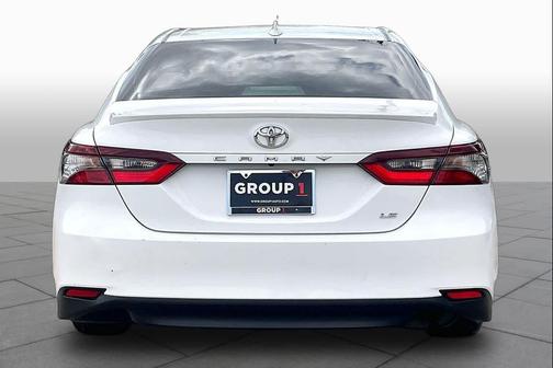 Ice Cap 2024 Toyota Camry LE