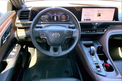 2023 Toyota Crown Limited