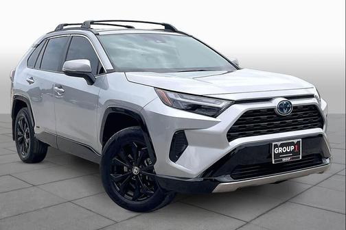 Silver Sky Metallic 2024 Toyota RAV4 Hybrid SE