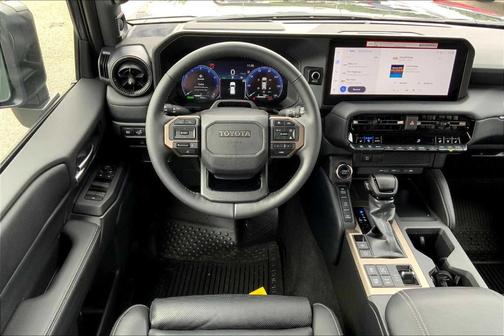 2025 Toyota Land Cruiser Base (A8)