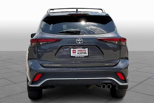 2024 Toyota Highlander XSE