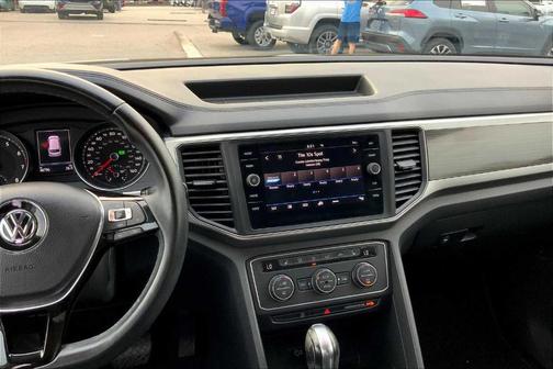 2019 Volkswagen Atlas 3.6L SE w/Technology