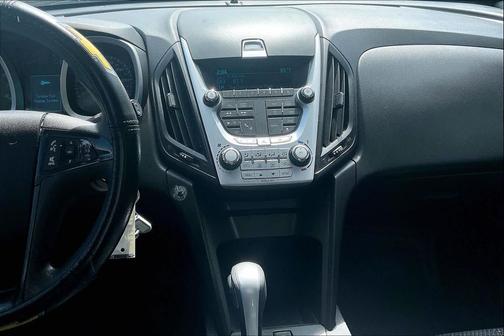 Champagne Silver Metallic 2014 Chevrolet Equinox LS