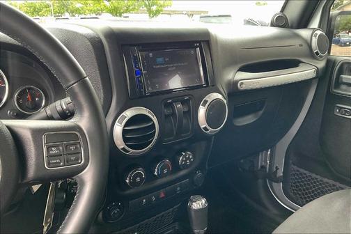 2014 Jeep Wrangler Sahara
