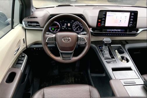 2021 Toyota Sienna Platinum