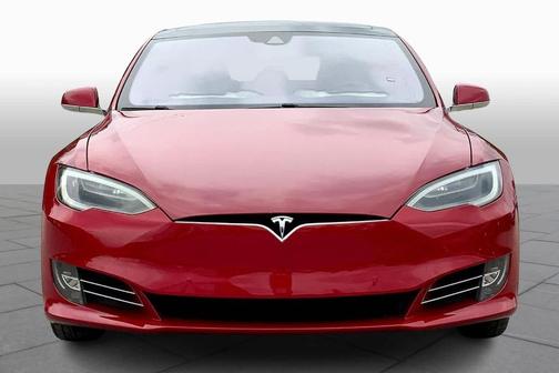 2016 Tesla Model S 90D