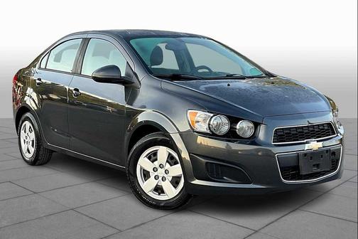 2016 Chevrolet Sonic LS