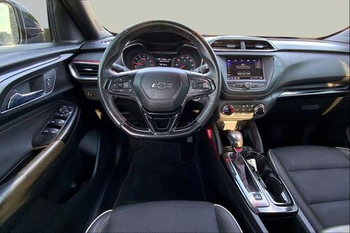 Mosaic Black Metallic 2022 Chevrolet Trailblazer RS